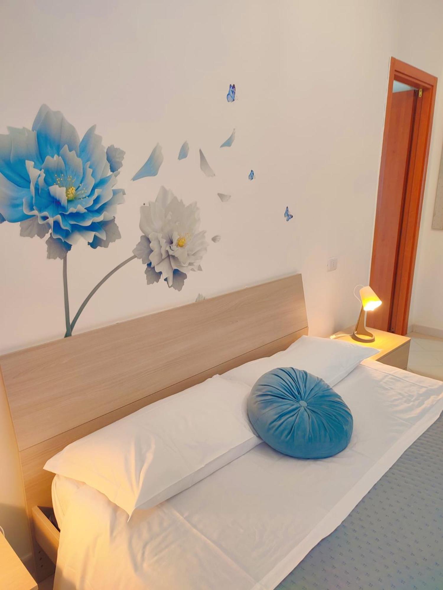 F.A.M. Rooms Ciampino Dış mekan fotoğraf